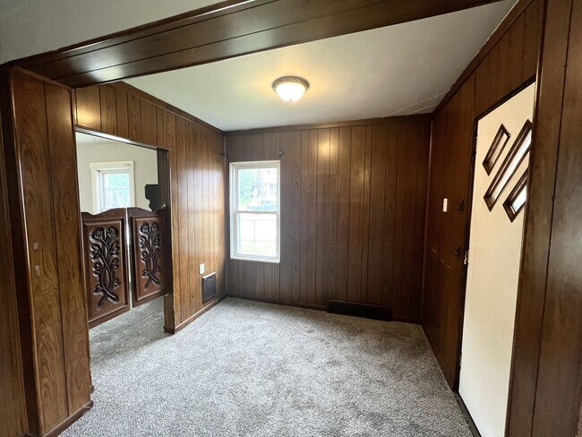 Photo - 453 Ohio Ave