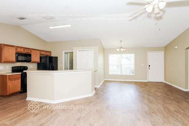 Photo - 6050 Ackard Ave