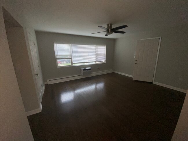 Photo - 1324 W Sherwin Ave Unidad 1B