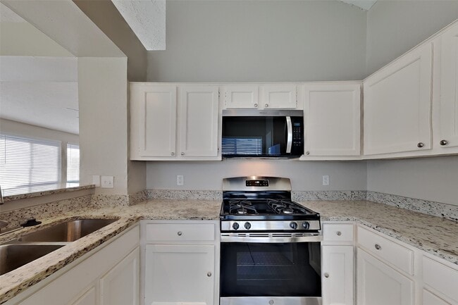 Photo - 11910 Westwold Dr