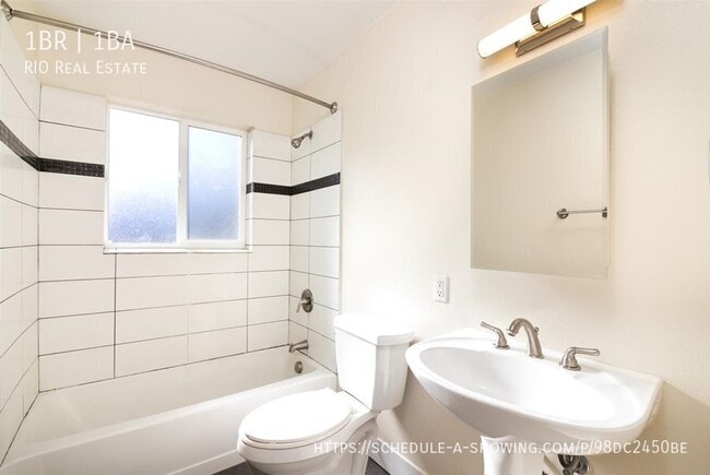 Photo - 900 N Washington St Unit 204