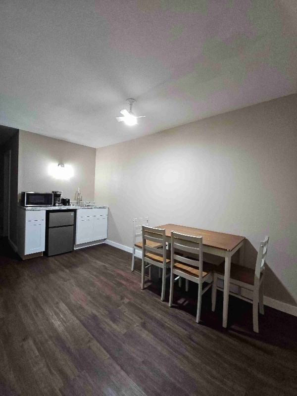 Photo - 2040 Indian Point Rd