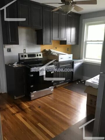 Photo - 152 Lake St Unit 1