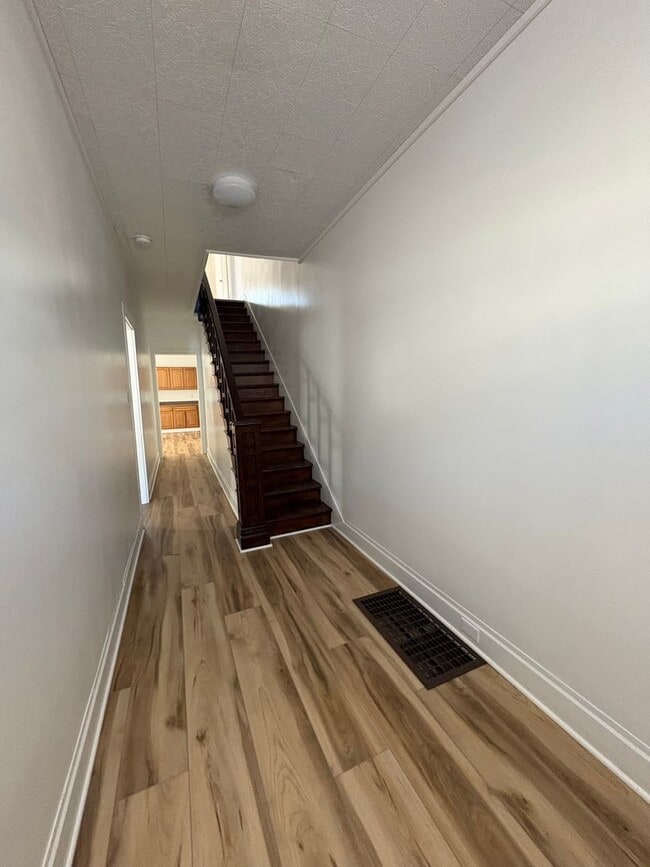 Photo - Newly Renovated 3 Bed/ 3 Bath in Charming ...