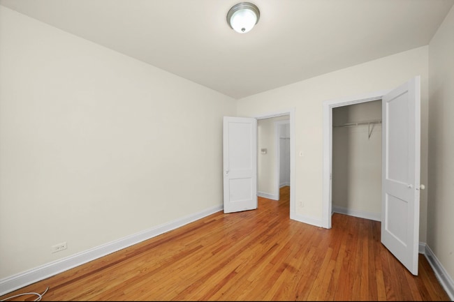 Photo - 2651 N Spaulding Ave Unit 3W