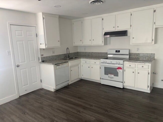 Photo - 2816 Ashe Rd Unit C