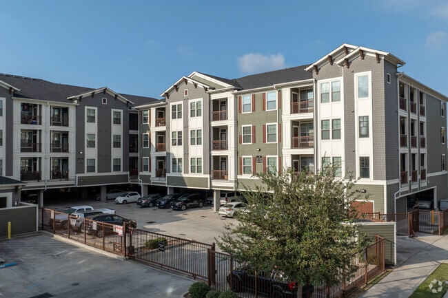 Fulton Lofts
