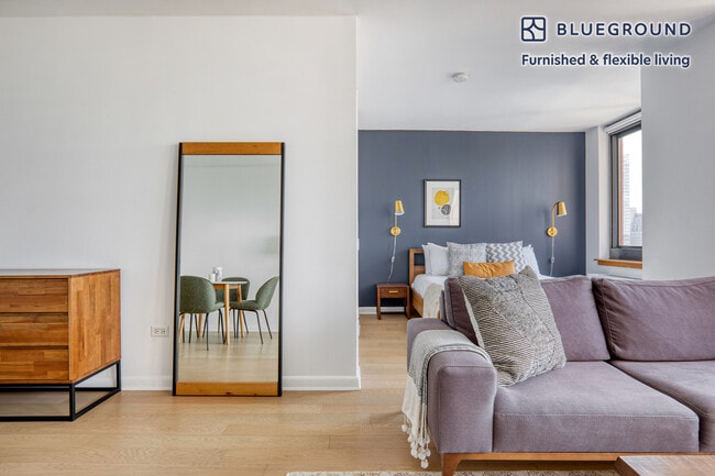 Photo - 105 Duane St Unit FL40-ID184