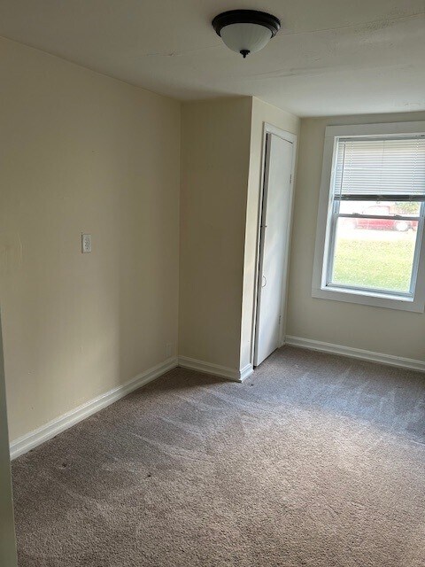 Photo - 445 US-7 Unit 104