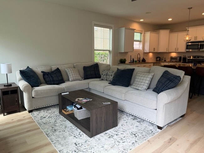 Photo - 101 Carolina Dr