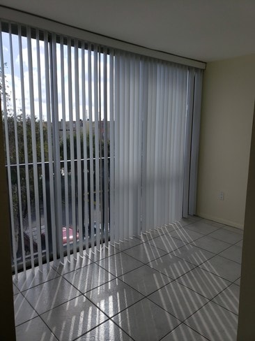 Photo - 9431 SW 4th St Unit 304