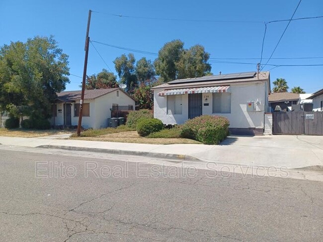 Photo - 720 Chamberlain Ave