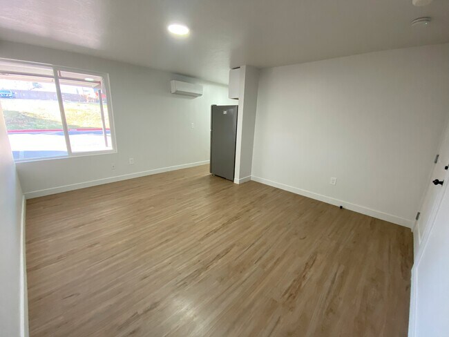 404 E 5600 S Unidad 106