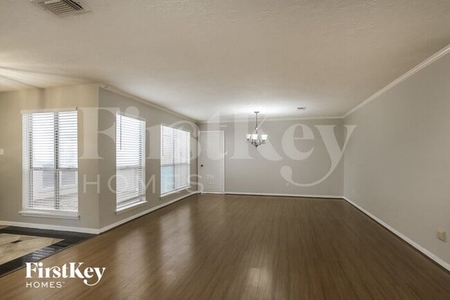 Photo - 3202 Holly Green Dr