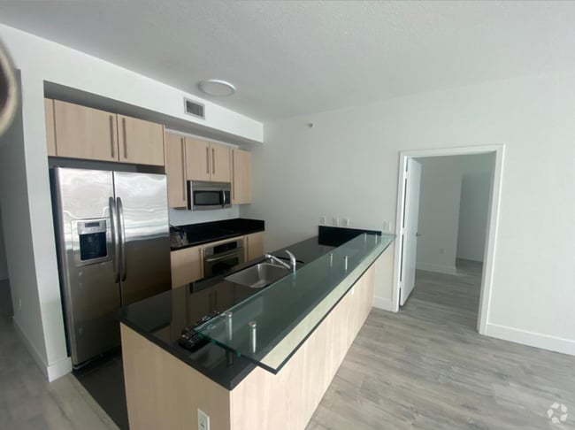 Building Photo - 1111 SW 1st Ave Unit 2117 Rental