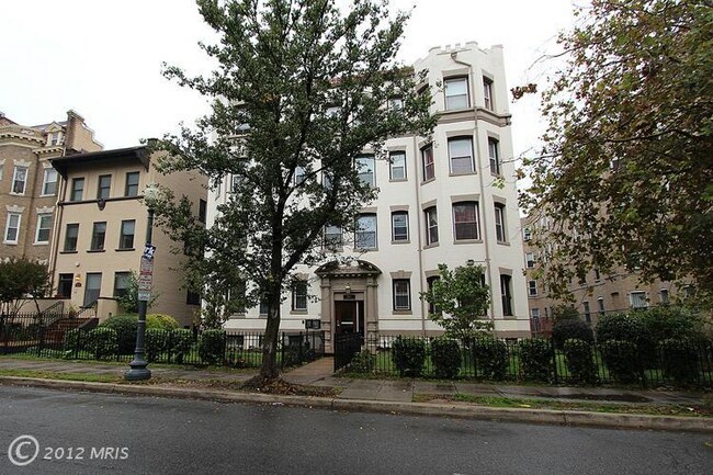 Photo - 1421 Columbia Rd NW Unit 105