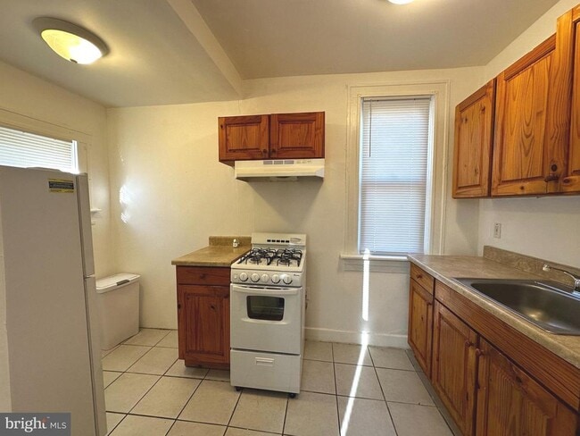 Photo - 1105 Walnut Ave