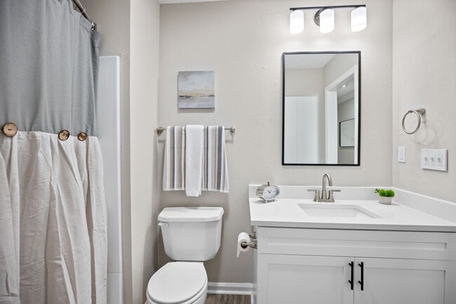 Northlake Apartments