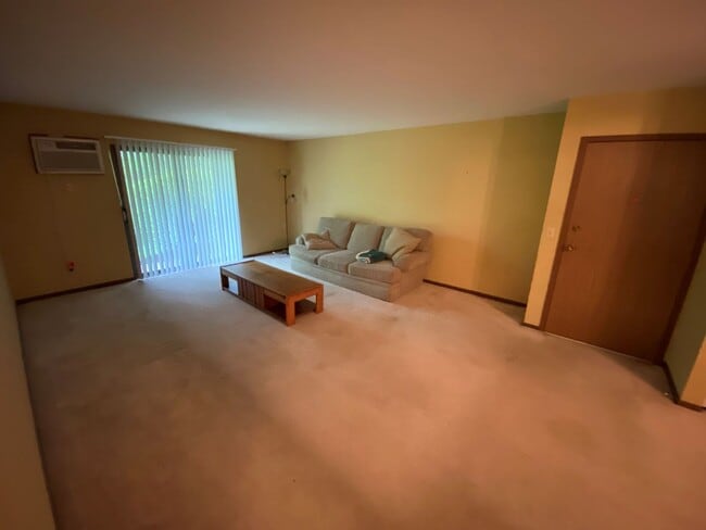 Photo - SHI RENTAL Unit 5337-102 Rent