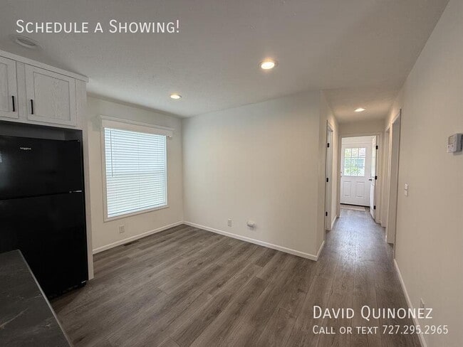 Photo - 6271 Roosevelt-
