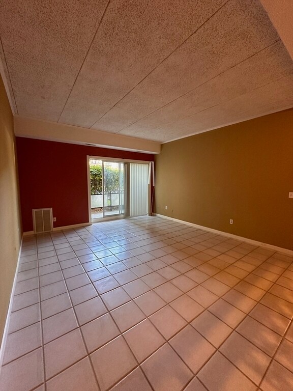 Photo - 55 Broadlawn Park Unit 17