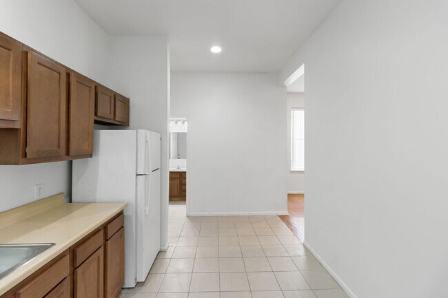 Photo - Cross Street Apartments (JAB Ypsi LLC)