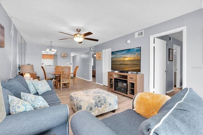 Photo - 175 116th Ave Unit 302