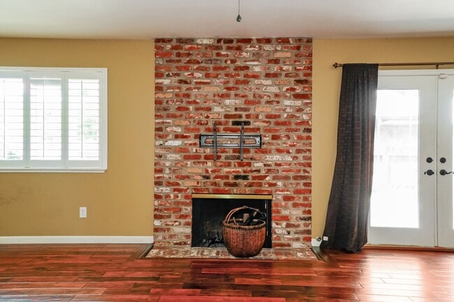 Photo - Charming Lincoln Village West 3BD Home with Spacious Corner Lot
