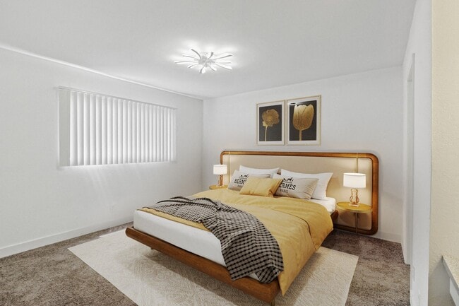 Photo - Artesia Court