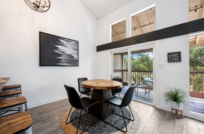 Photo - 514 Demarett Dr Townhome