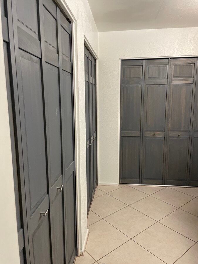 Photo - 4537 N 101st Ave