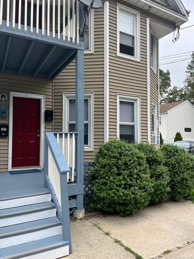 Building Photo - 269 Orange St Unit 1 Rental