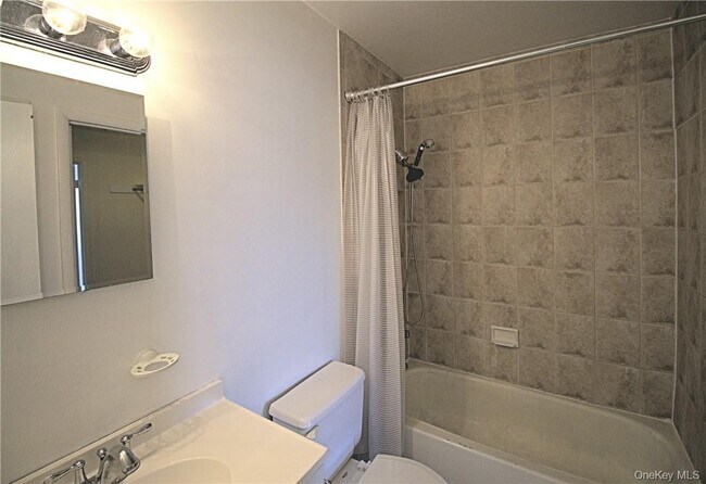 Photo - 2507 Whispering Hls