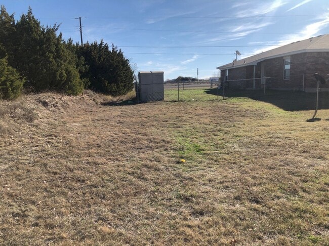 Photo - 403 Justin Ln Unidad A