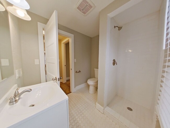 Photo - 383-385 East 15th Ave. &amp; 1480 Mill St. Unit 383 East 15th Ave