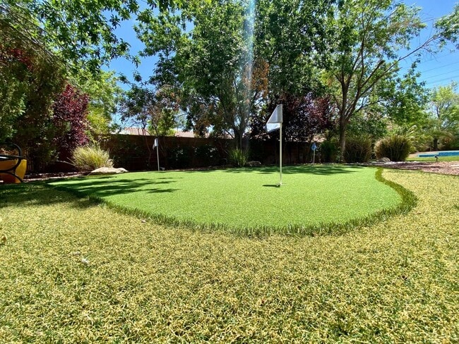 Photo - Furnished 4 Bedroom Pool Home - 6 month lease