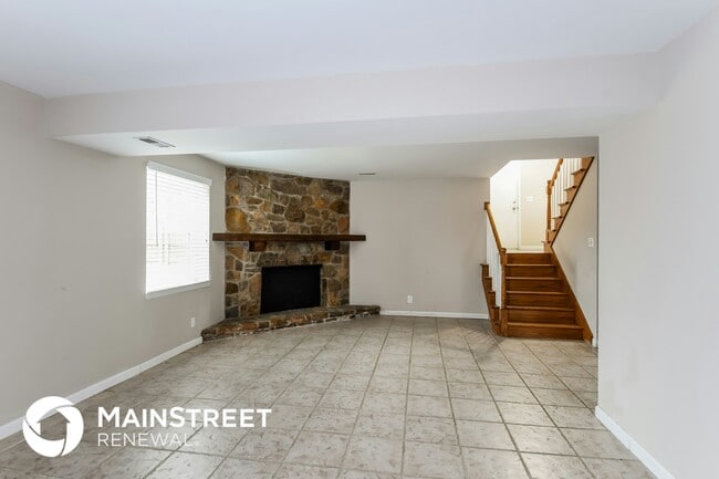 Photo - 17 Oakshire Ct