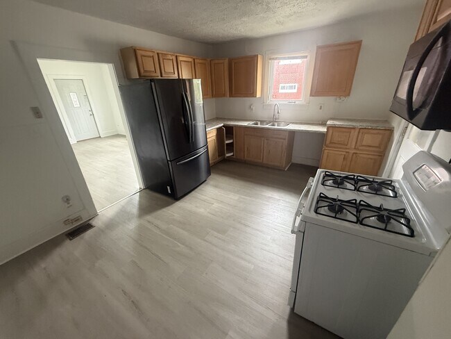 Photo - 10324 Harvard Ave