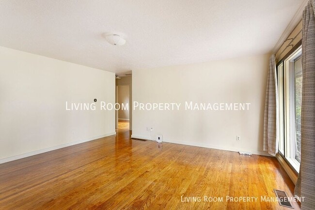 Photo - 8414 N Peninsular Ave