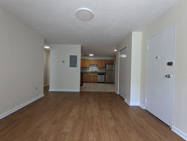 Photo - 210 Babcock St Unit #1B
