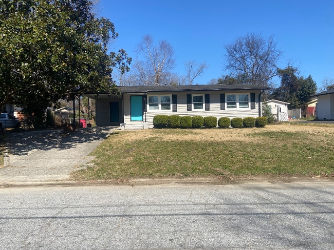 Building Photo - 2455 Rosen Ave