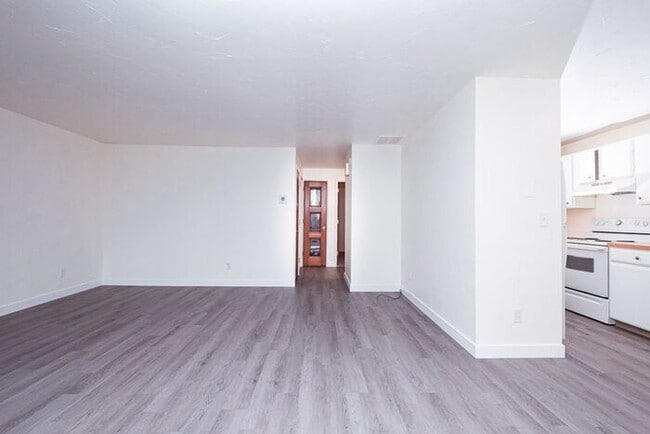 Photo - Milwaukie Duplex with Garage