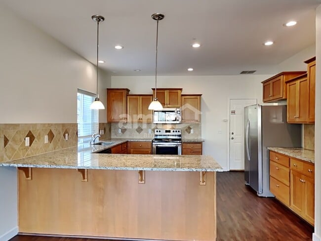 Photo - 11127 184th Street E