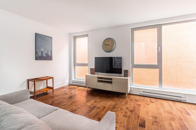 Photo - 1265 Rue Saint-André Unit 303