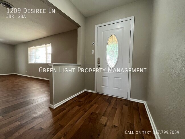 Photo - 1209 Desiree Ln