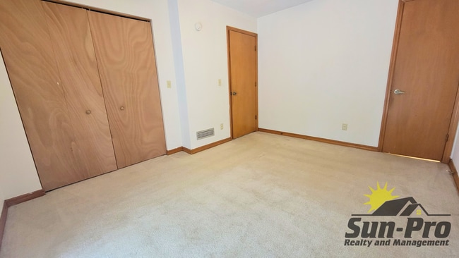Photo - 1668 Spring Garden Ct Unit 1668