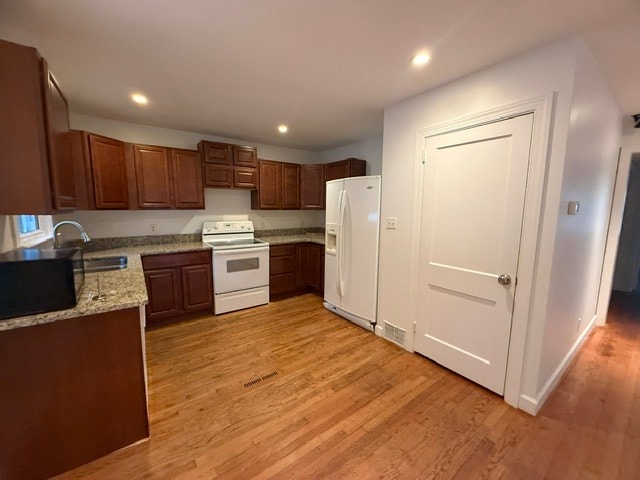 Photo - 2310 Fernwood Dr