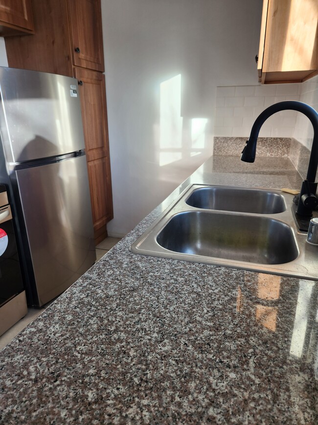 Photo - 6561 Fulton Ave