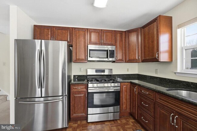 Photo - 56 Camellia Ct