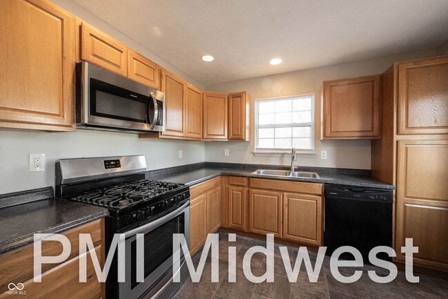 Photo - 1365 Mulberry St.